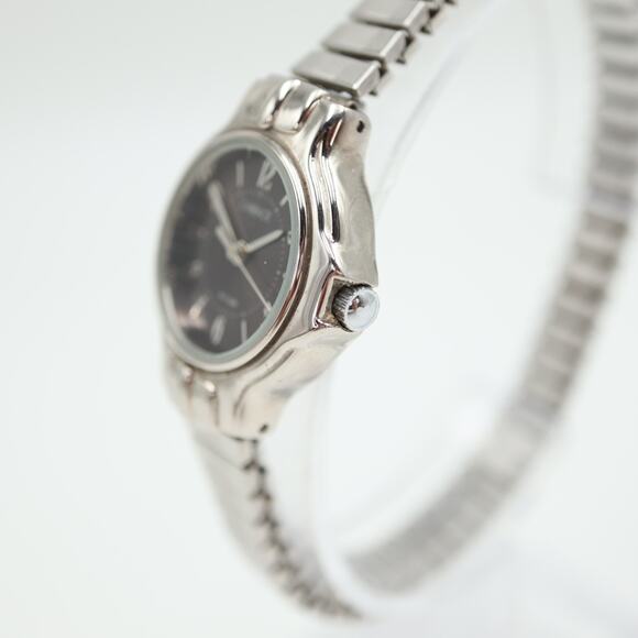 Carriage By Timex Womens Watch 24mm Gray Dial Silver Tone Stretch Band Working - Picture 11 of 14
